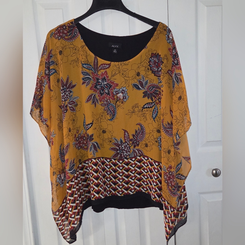 ALYX Women's Floral Print Top - Mustard. Poncho Style, High Low Sz 3X